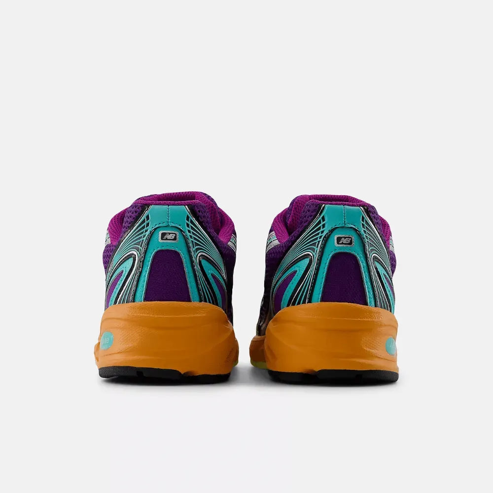 740 Concord Grape Purple Fuchsia Sun Glow
