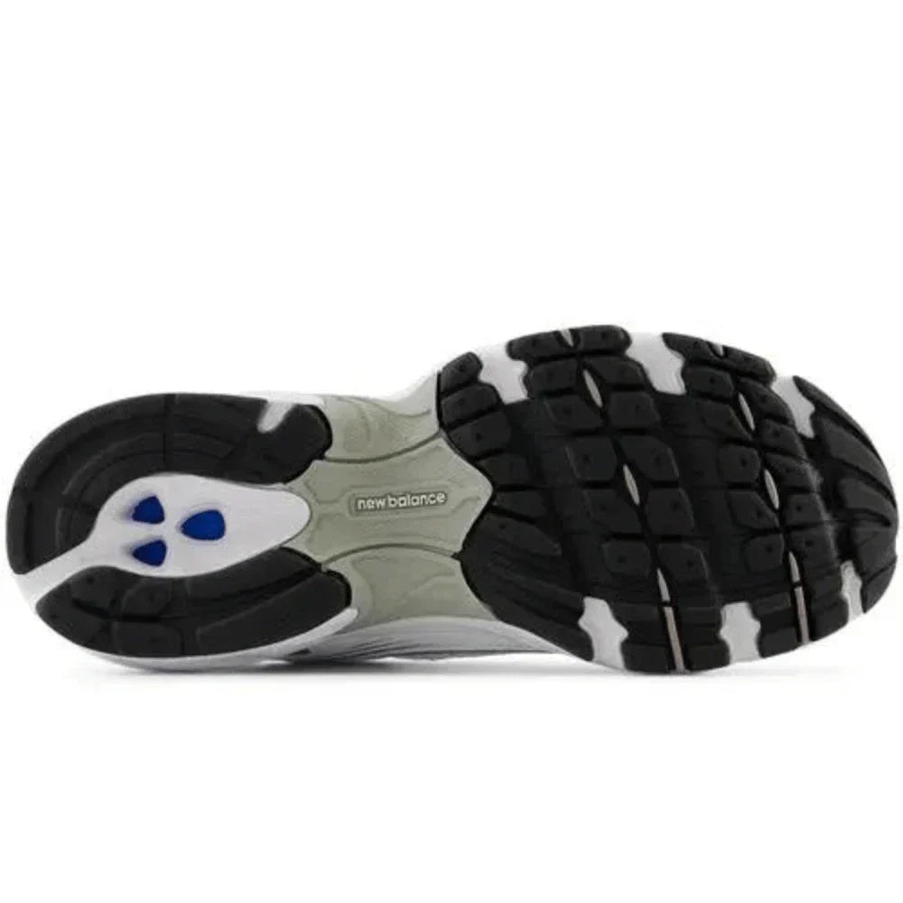 Runner 530 White Silver Metalic Ice Wine