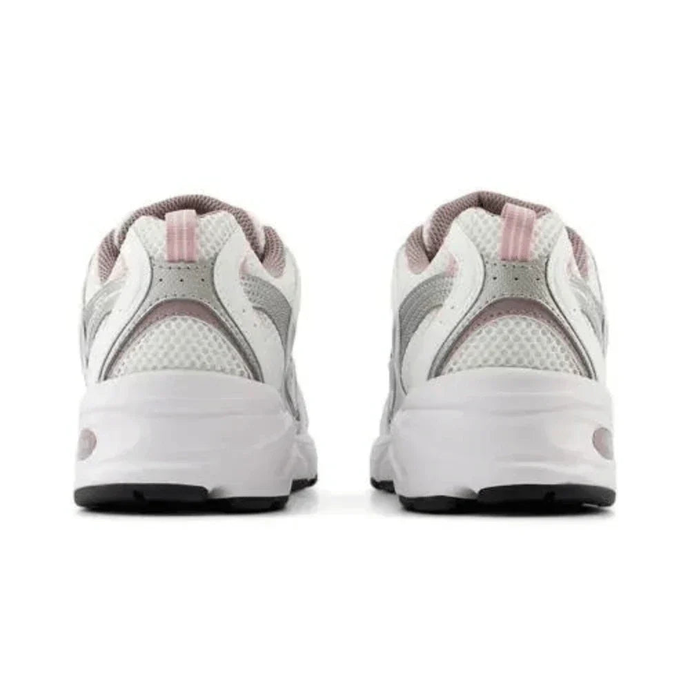 Runner 530 White Silver Metalic Ice Wine