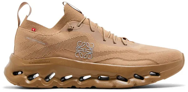 On x LOEWE Cloud Tilt'Marfim'