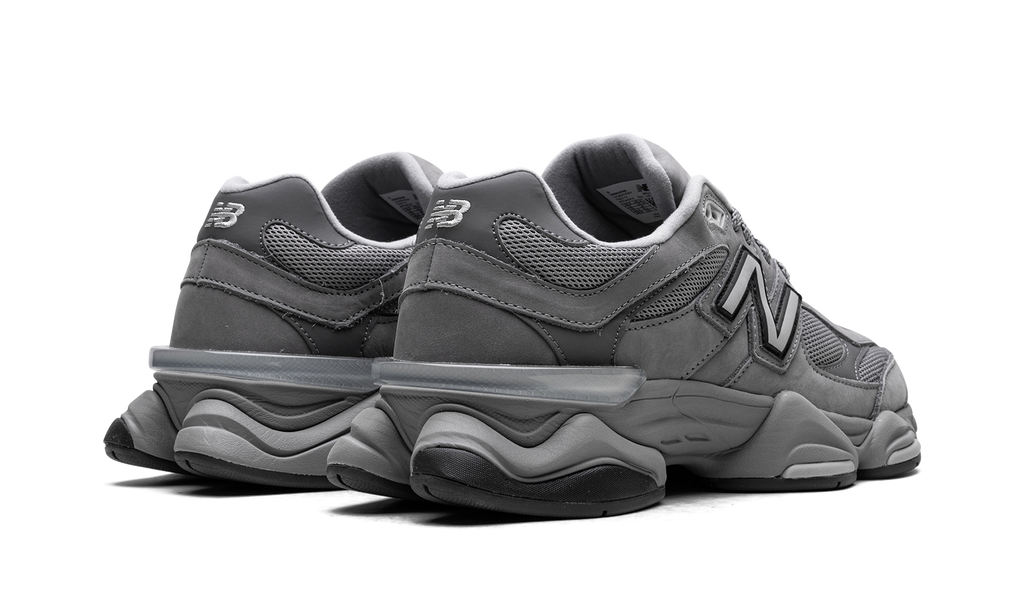 Tech 9060 Team Away Grey