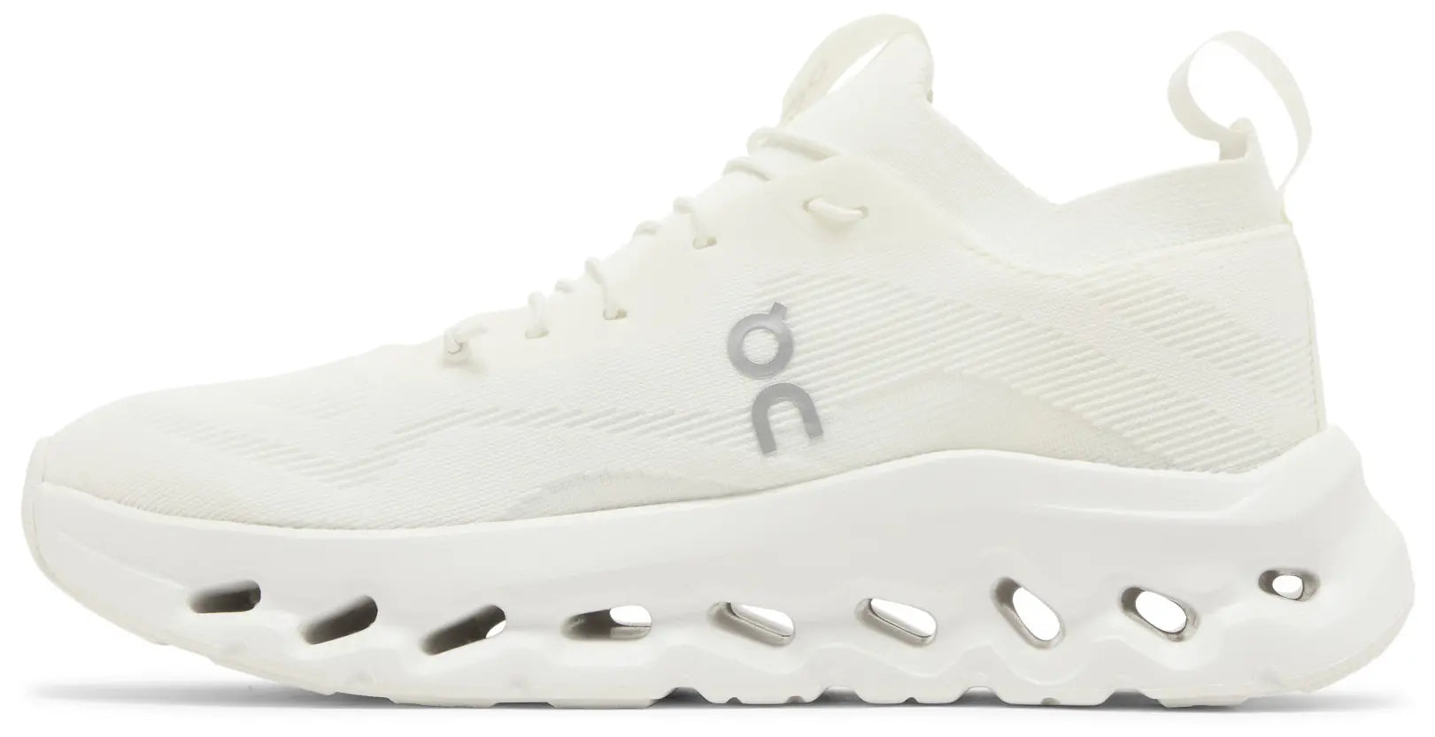 On x LOEWE Cloud Tilt'White'