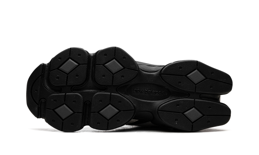 Tech 9060 Black