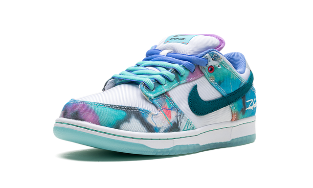 Skate Court Low Futura Laboratories Bleached Aqua
