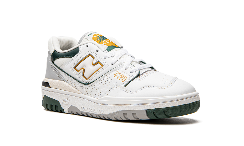 Court 550 White Nightwatch Green