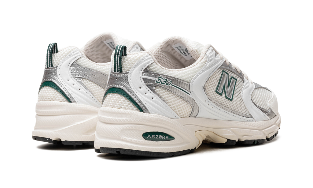 Runner 530 Sea Salt Marsh Green