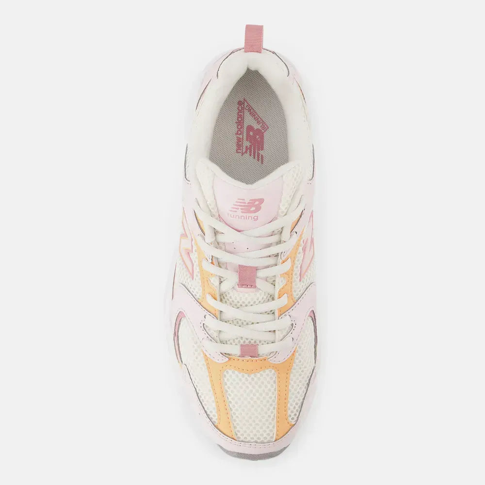 Runner 530 White Peach Pink