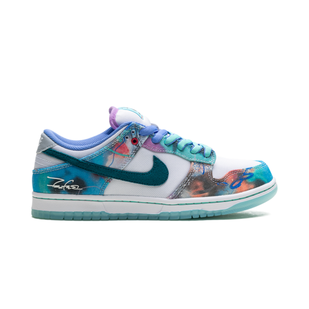 Skate Court Low Futura Laboratories Bleached Aqua