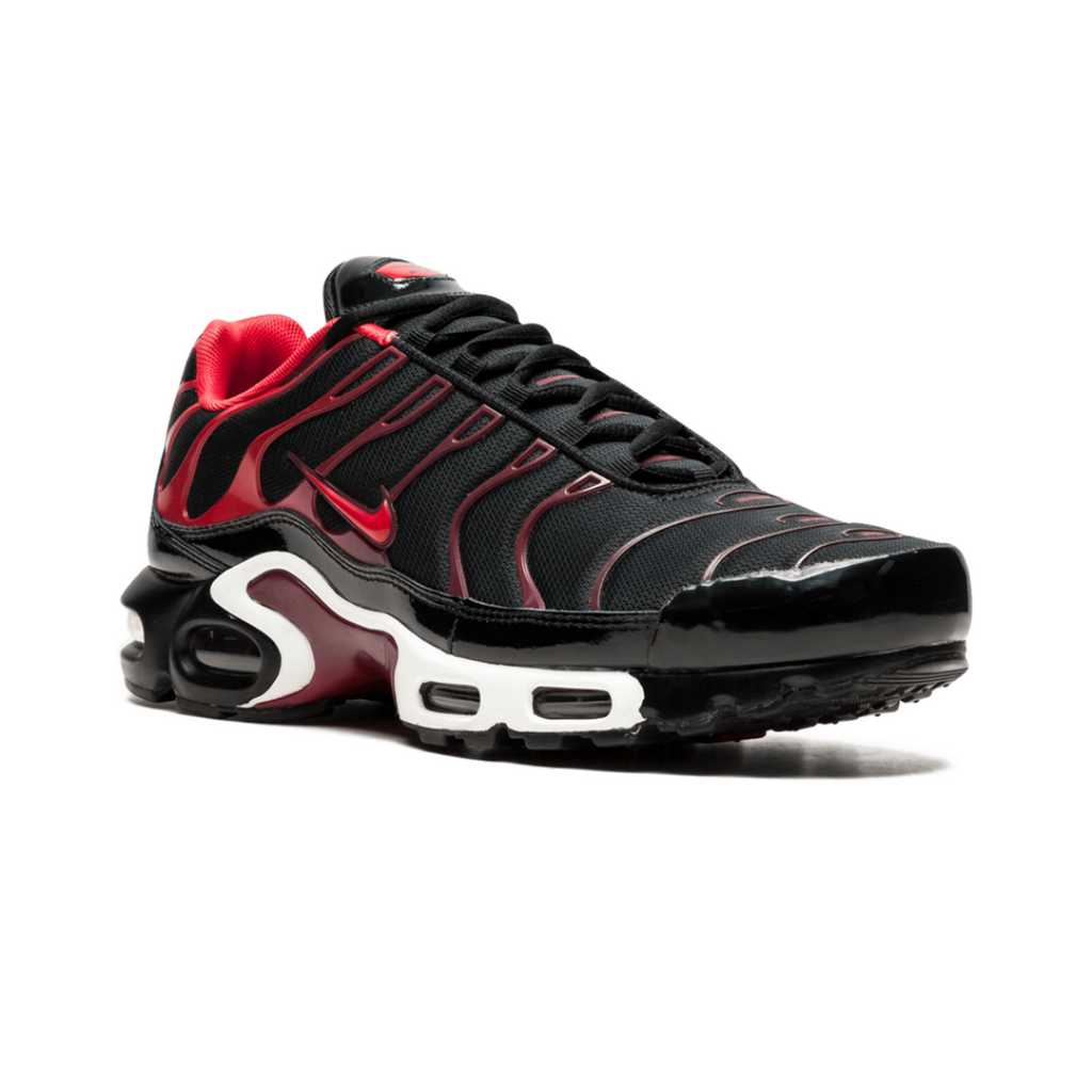 Runner Max Plus Black and Red