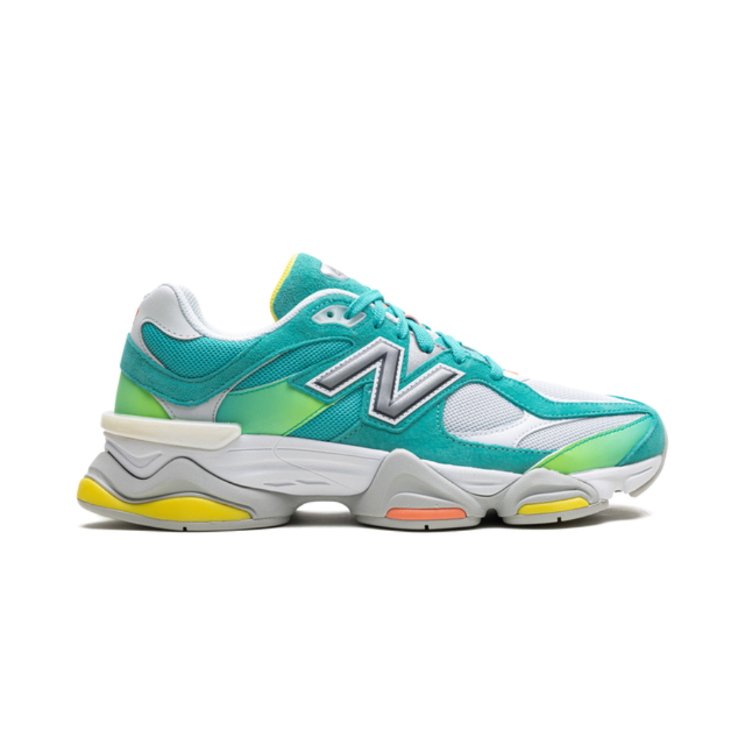 Tech 9060 Cyan Burst