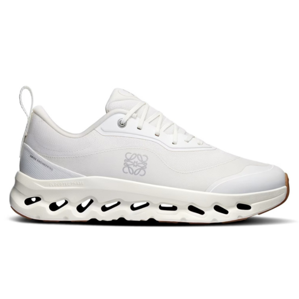 On x LOEWE Cloud Tilt 2'White'