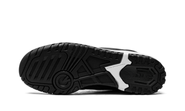 Court 550 Black White