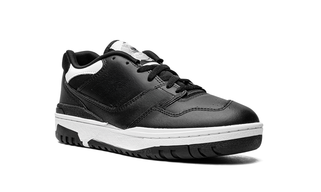 Court 550 Black White