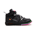 Classic Court 1 Mid Black