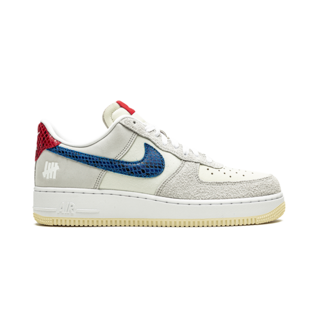 Classic Court 1 Low SP 5 On It Court vs. AF1