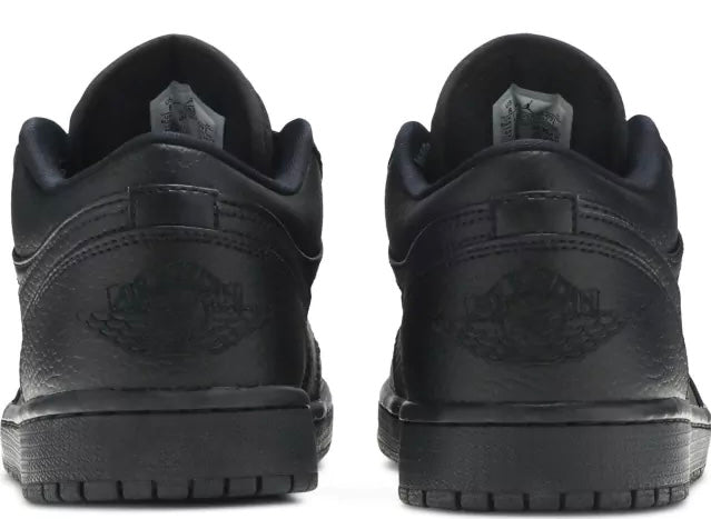 Retro 1 Low Triple Black
