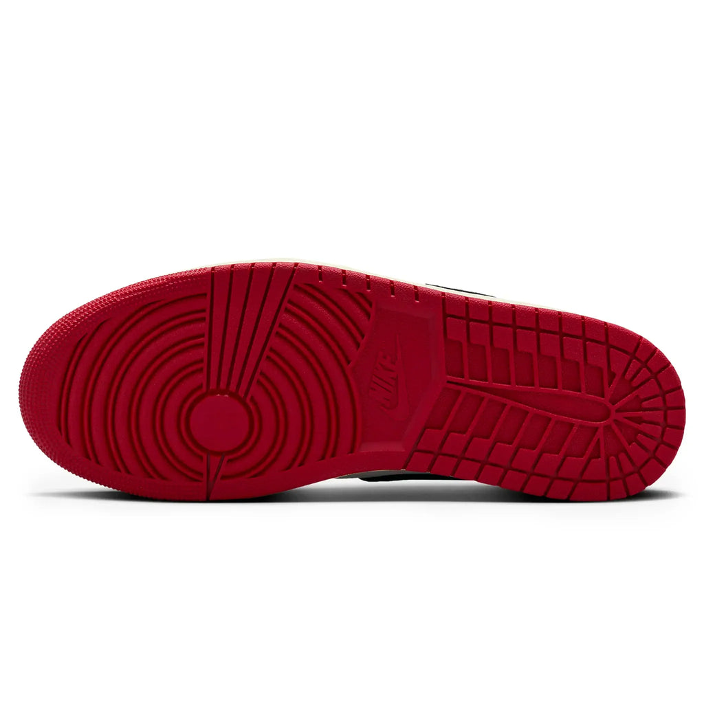 Trophy Room X Retro 1 Retro Low OG SP Rookie Card Away