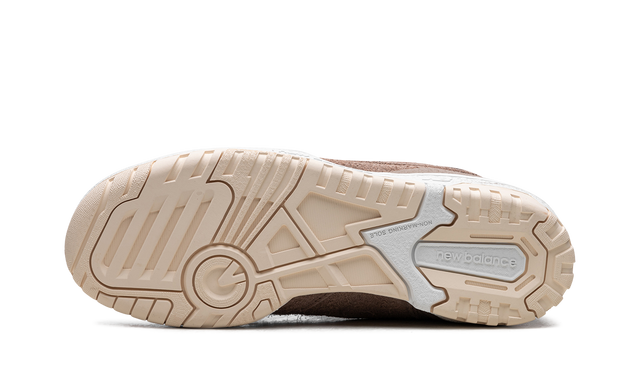Court 550 Mushroom