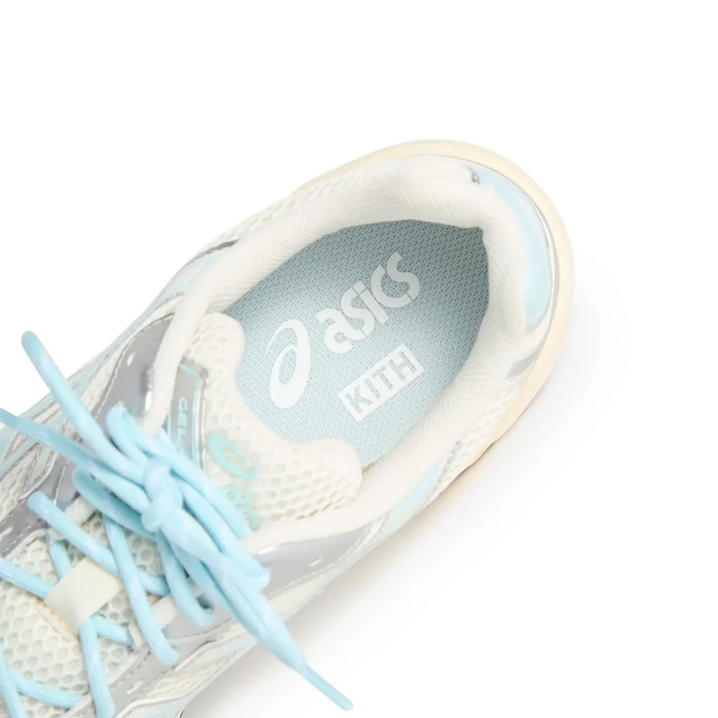 Gel-1130 x Kith Cream Starlight Blue