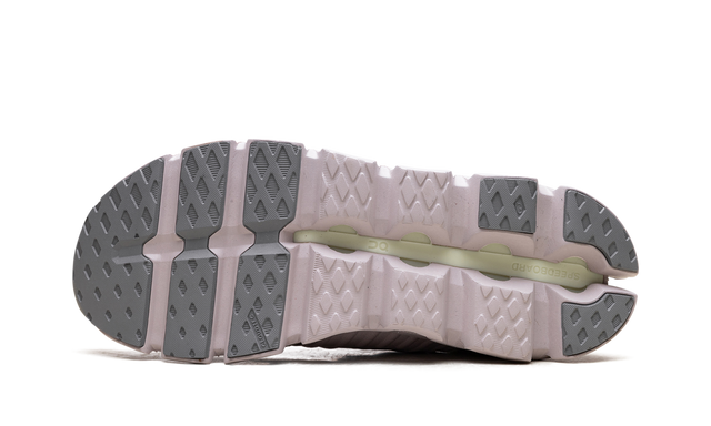 Cloud Swift 3 AD Ivory Lily