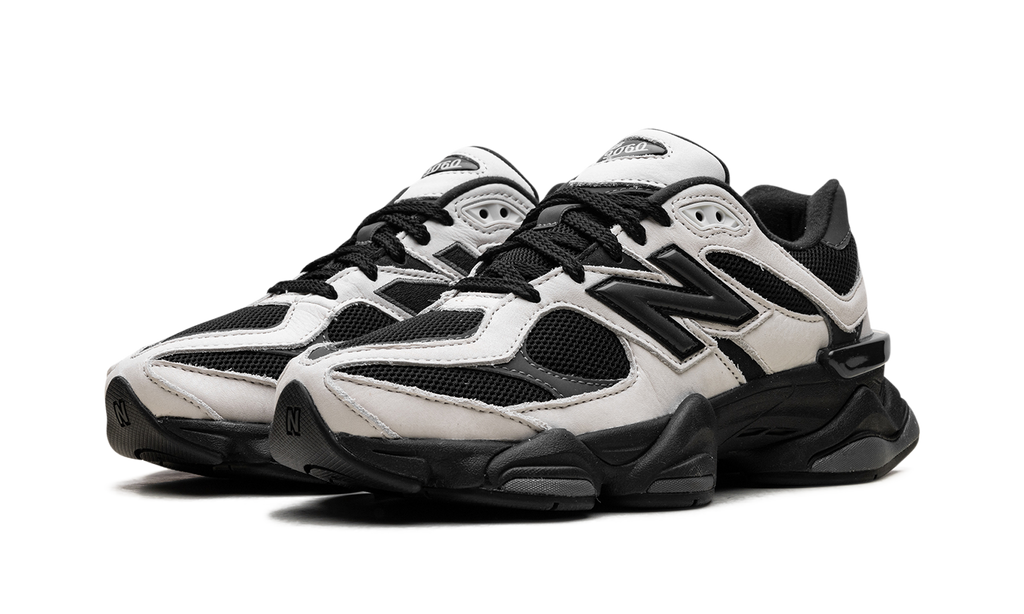 Tech 9060 Black