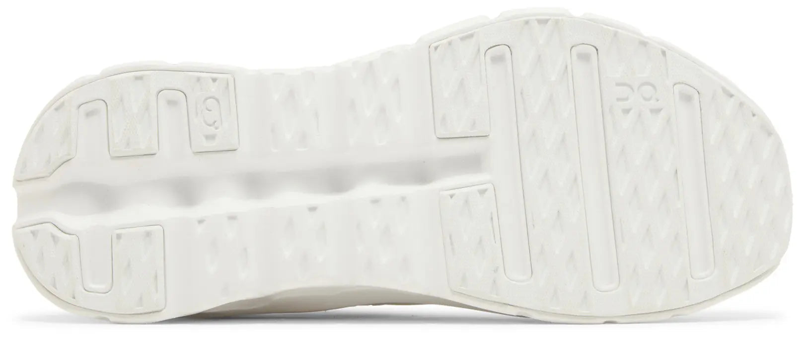 On x LOEWE Cloud Tilt'White'