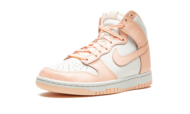 Court High Crimson Tint