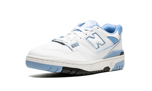 Court 550 White Carolina Blue