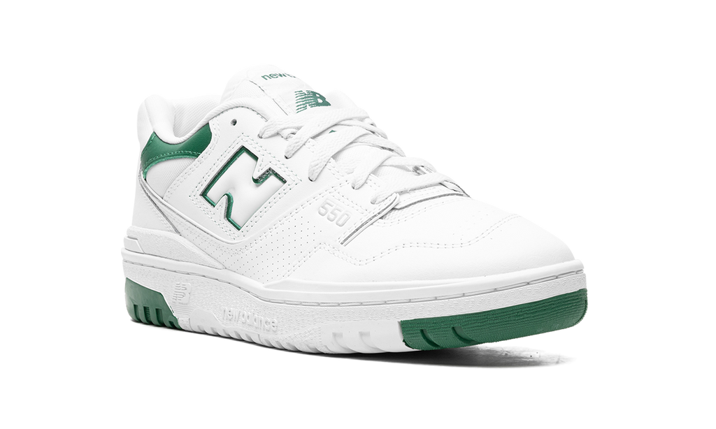 Court 550 White Classic Pine