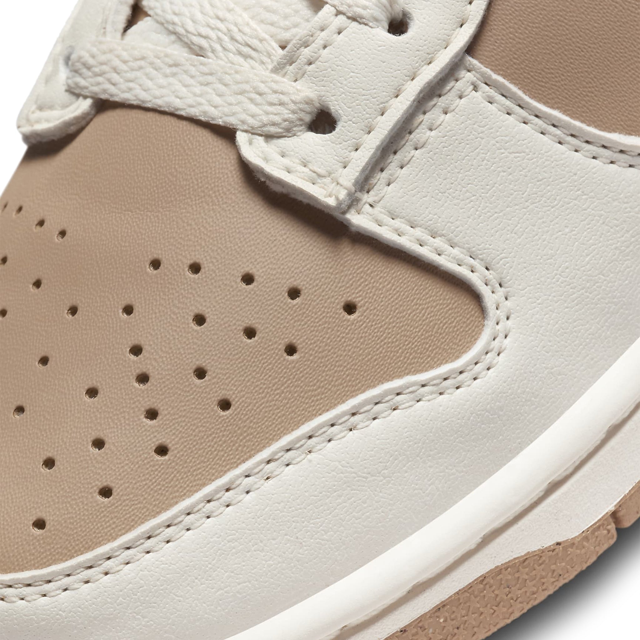 Court Low Next Nature Hemp Sail (W)
