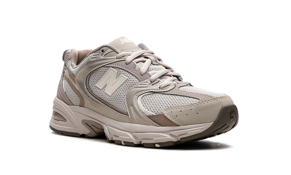 Runner 530 Cream Beige