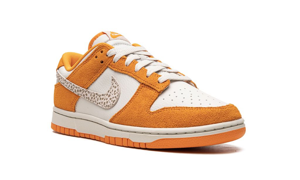 Court Low AS Safari Swoosh Kumquat
