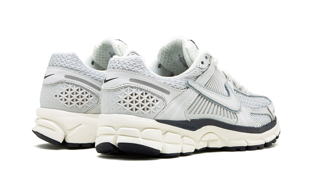 Zoom Cushion Runner 5 Photon Dust Metallic Silver