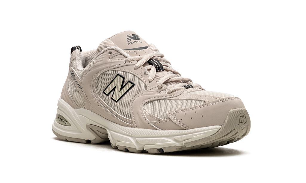 Runner 530 vory