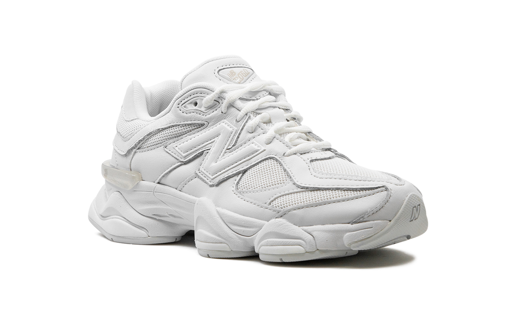 Tech 9060 Triple White